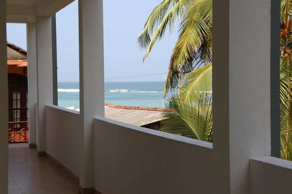 Hotel Neptune Bay Unawatuna Beach Zewnętrze zdjęcie