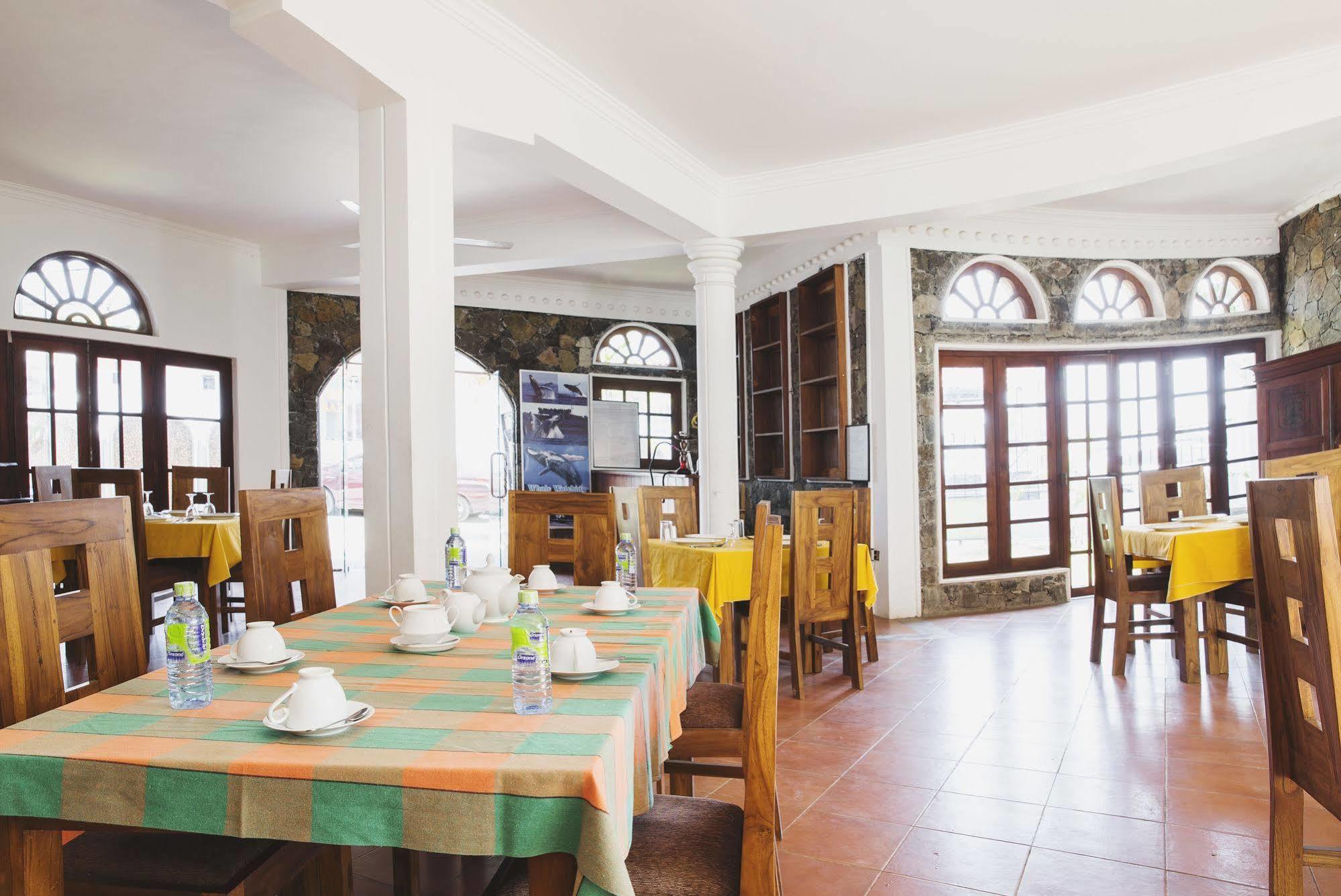 Hotel Neptune Bay Unawatuna Beach Zewnętrze zdjęcie
