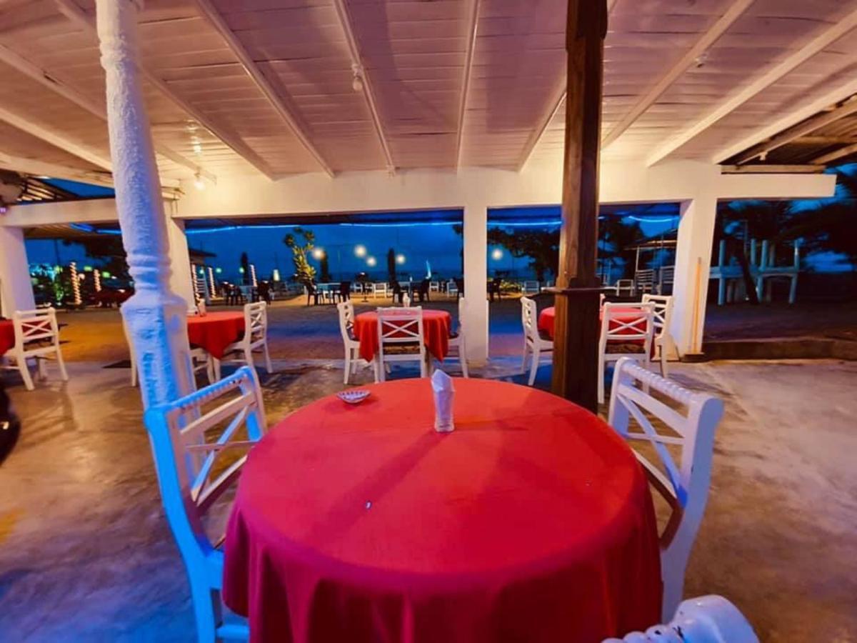 Hotel Neptune Bay Unawatuna Beach Zewnętrze zdjęcie